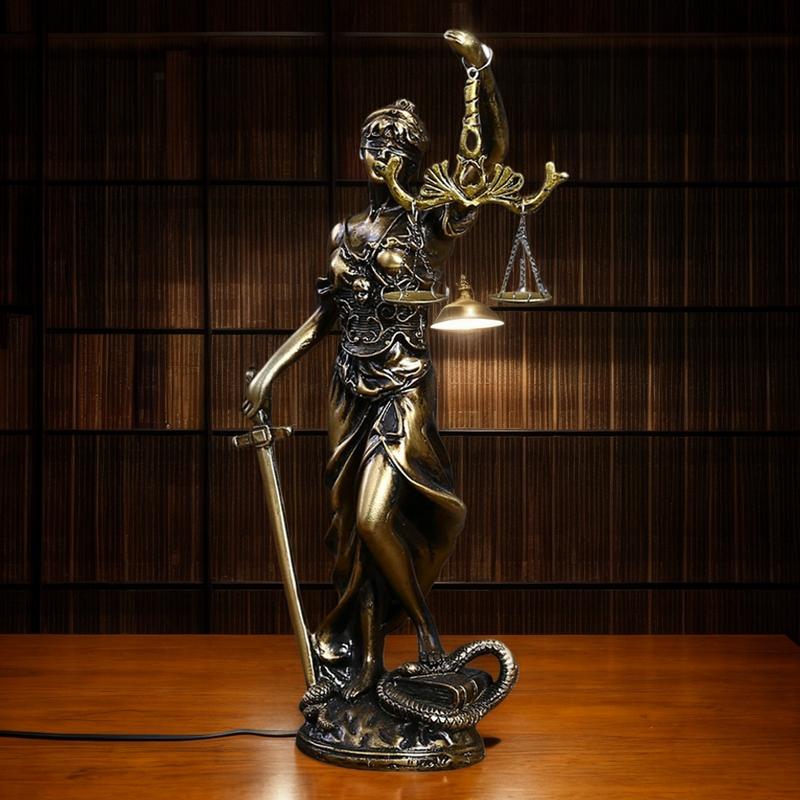 Lady Goddess Of Justice Statue – Model Kit Vintage Bewertung und Preis
