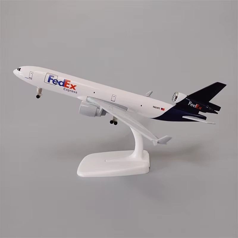 Airplane Model 20cm Air Fedex  – Model Kit Centaur Bewertung und Preis