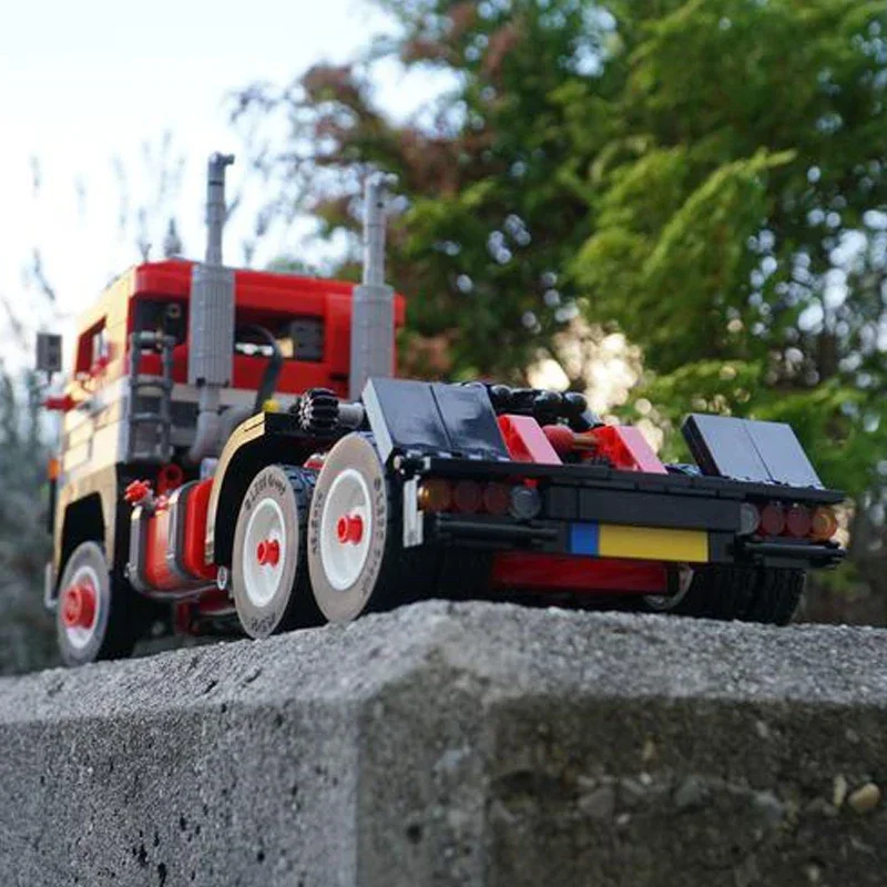 2025 NEW transport truck 141 V – Model Kit V8 Bewertung und Preis